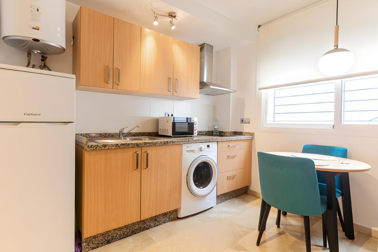Teatro Suites Malaga City Flat Extérieur photo