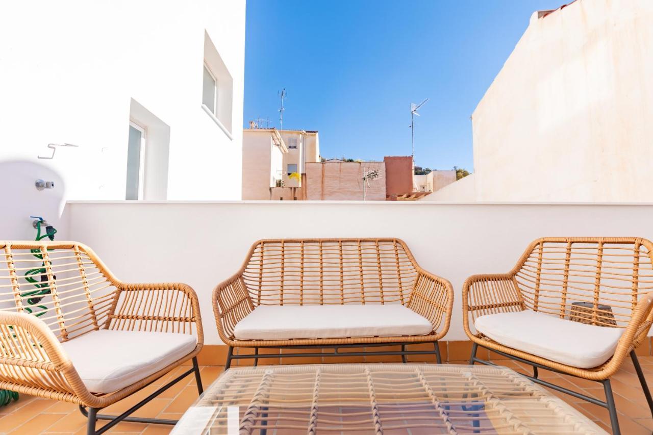 Teatro Suites Malaga City Flat Extérieur photo