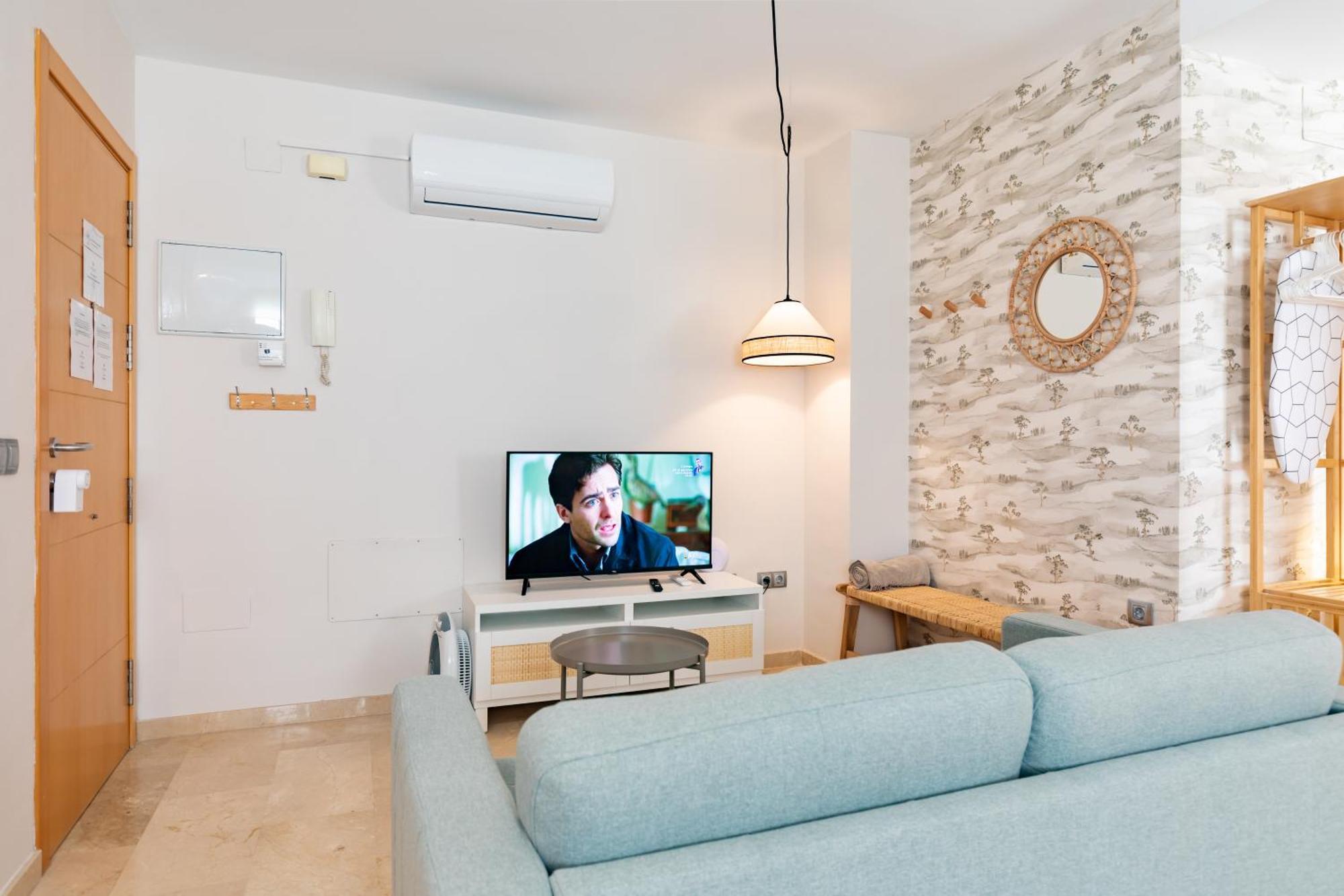 Teatro Suites Malaga City Flat Extérieur photo